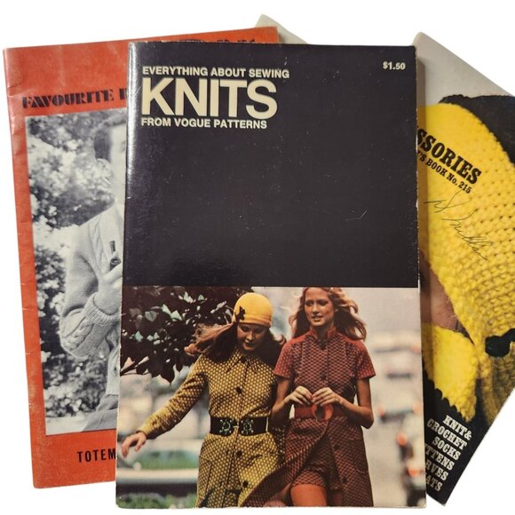 Vintage Lot of Crochet Knit Pattern Books Sweaters Baby Clothing Adult Clothing - Picture 5 of 11